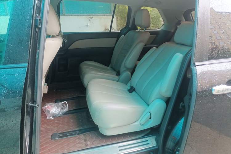 Used Mazda 8 2015 2.5L Flagship Edition Left Rear Seat