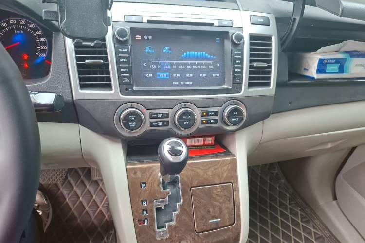 Used Mazda 8 2015 2.5L Flagship Edition Audio And AC Panel