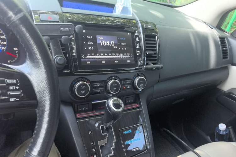 Used Mazda 8 2015 2.5L Flagship Edition Audio And AC Panel