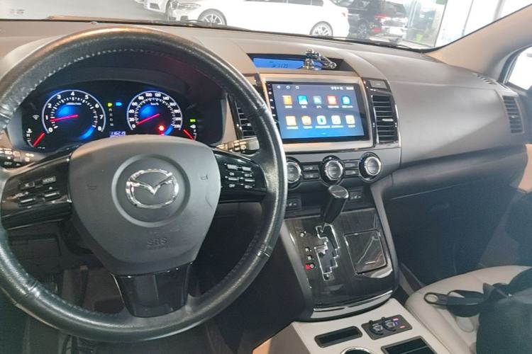 Used Mazda 8 2015 2.5L Ultimate Edition Center Console