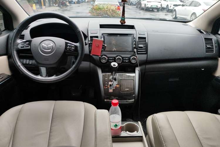 Used Mazda 8 2015 2.5L Flagship Edition Center Console