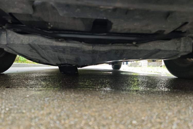 Used Mazda 8 2015 2.5L Elite Edition Chassis Front