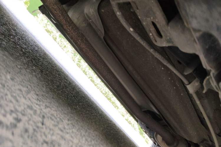 Used Mazda 8 2015 2.5L Ultimate Edition Chassis Front Left