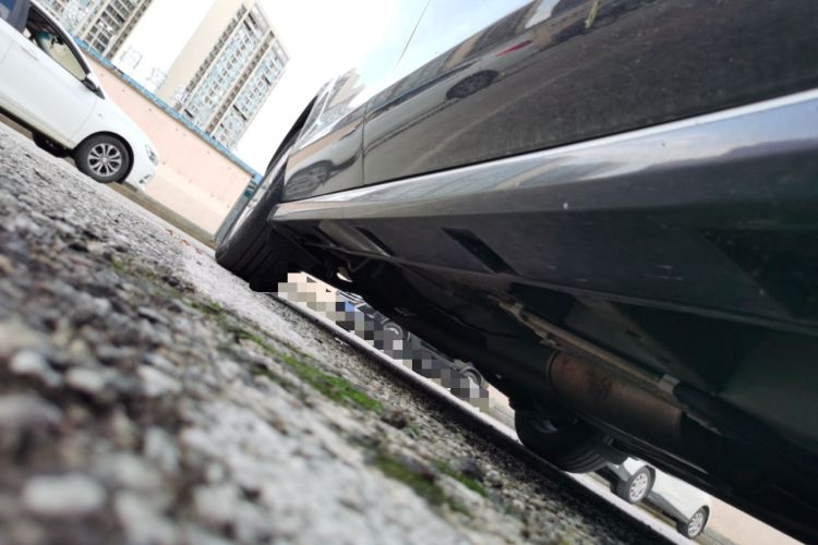 Used Mazda 8 2015 2.5L Ultimate Edition Chassis Front Right