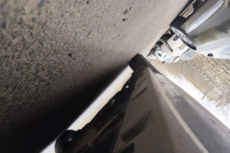 Used Mazda 8 2015 2.5L Ultimate Edition Chassis Front Right