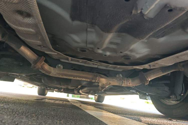 Used Mazda 8 2015 2.5L Ultimate Edition Chassis Rear