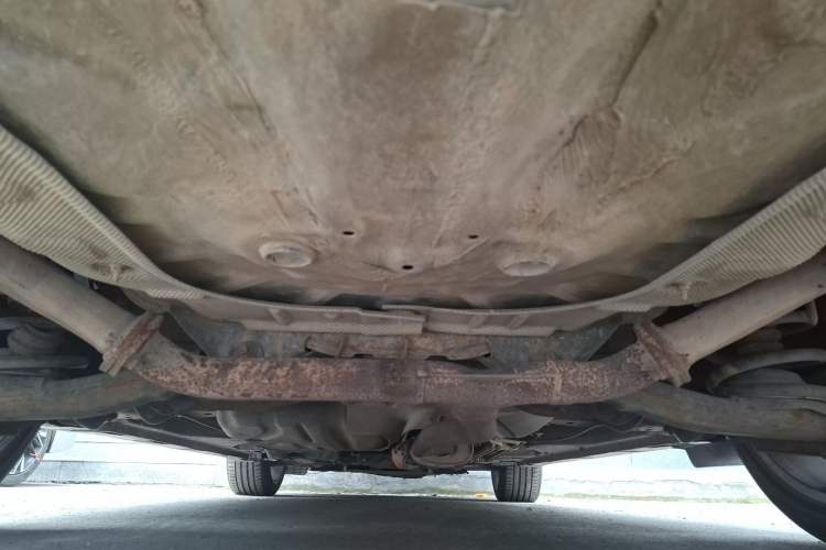 Used Mazda 8 2015 2.5L Flagship Edition Chassis Rear