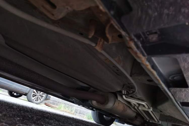 Used Mazda 8 2015 2.5L Ultimate Edition Chassis Rear Right