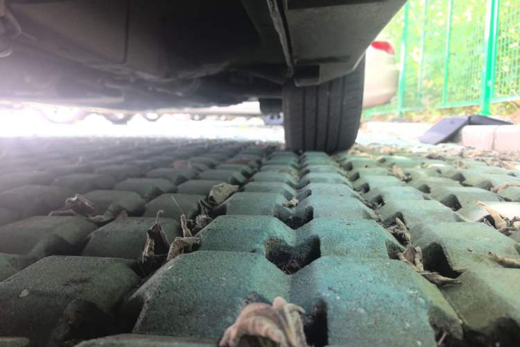 Used Mazda 8 2015 2.5L Flagship Edition Chassis Rear Right