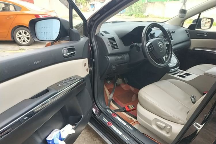Used Mazda 8 2015 2.5L Ultimate Edition Driver Seat