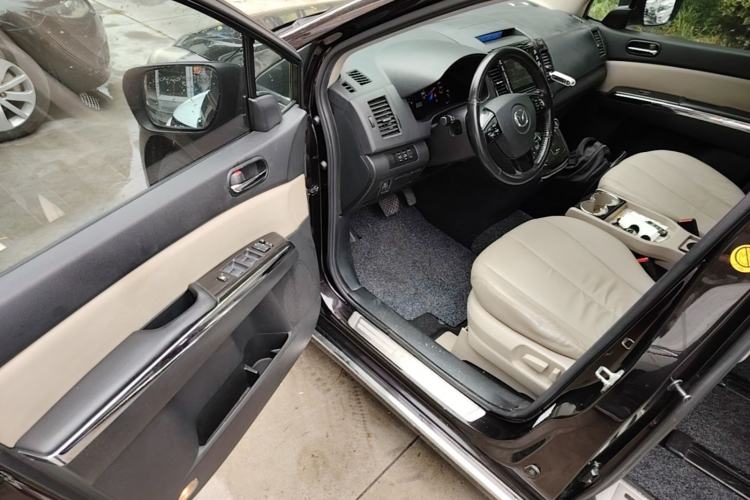 Used Mazda 8 2015 2.5L Flagship Edition Driver Seat