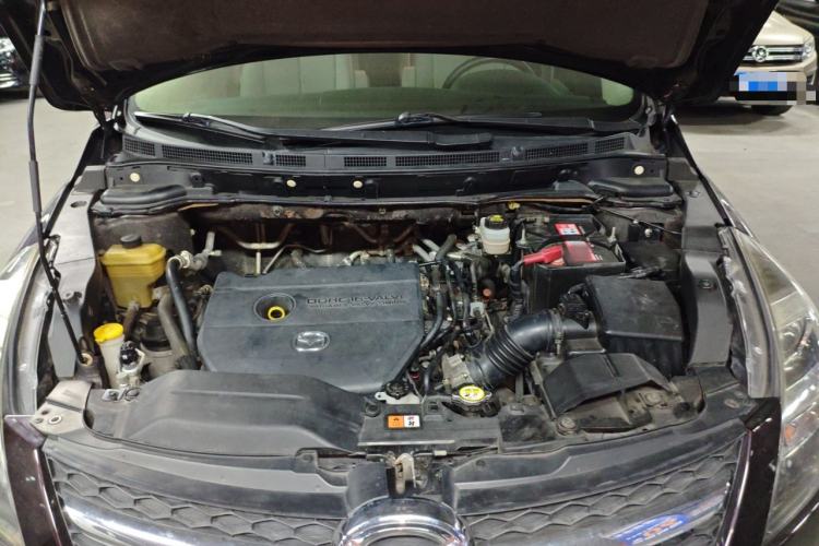 Used Mazda 8 2015 2.5L Ultimate Edition Engine Bay