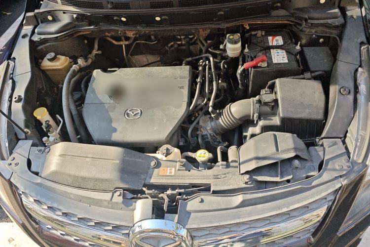 Used Mazda 8 2015 2.5L Ultimate Edition Engine Bay