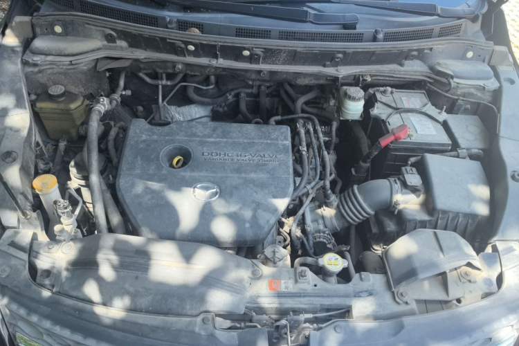 Used Mazda 8 2015 2.5L Flagship Edition Engine Bay