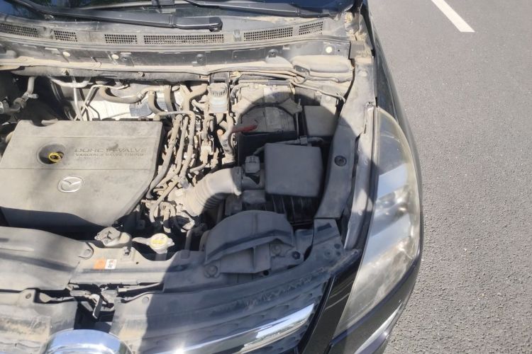 Used Mazda 8 2015 2.5L Flagship Edition Engine Bay Left
