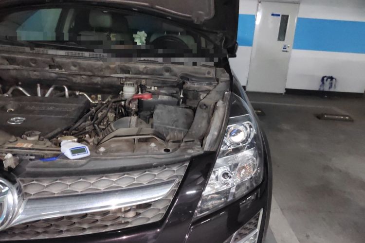 Used Mazda 8 2015 2.5L Flagship Edition Engine Bay Left
