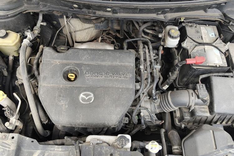 Used Mazda 8 2015 2.5L Ultimate Edition Engine Bay