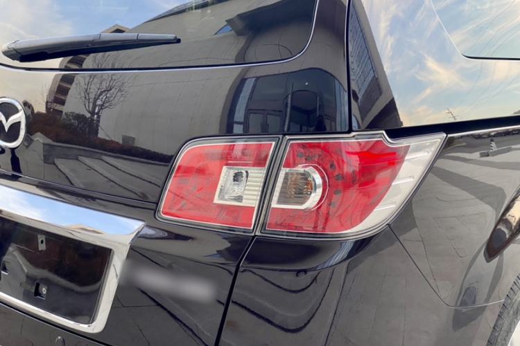 Used Mazda 8 2015 2.5L Elite Edition Exterior 3