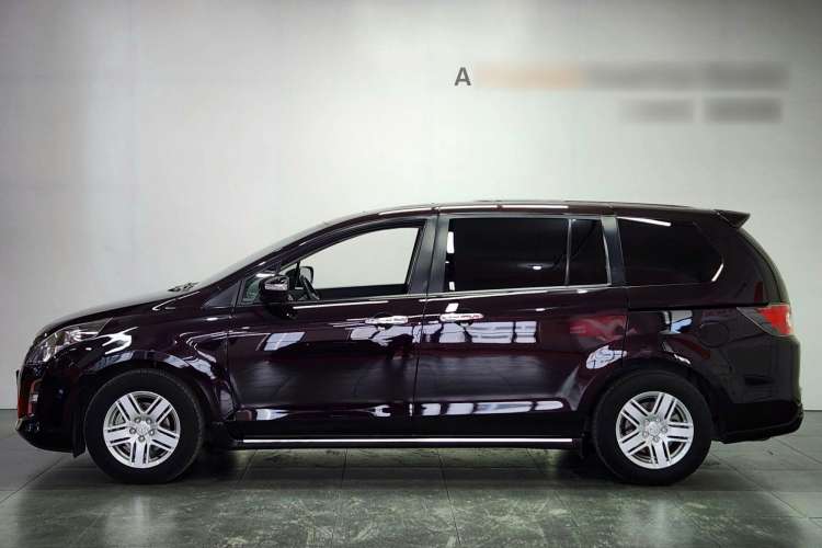 Used Mazda 8 2015 2.5L Ultimate Edition Exterior 7