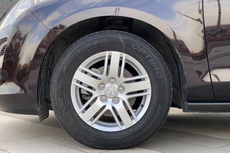 Used Mazda 8 2015 2.5L Elite Edition Exterior 7