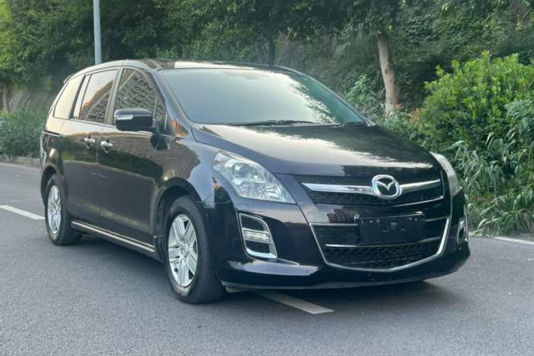 Used Mazda 8 2015 2.5L Ultimate Edition Front Right 45 Deg