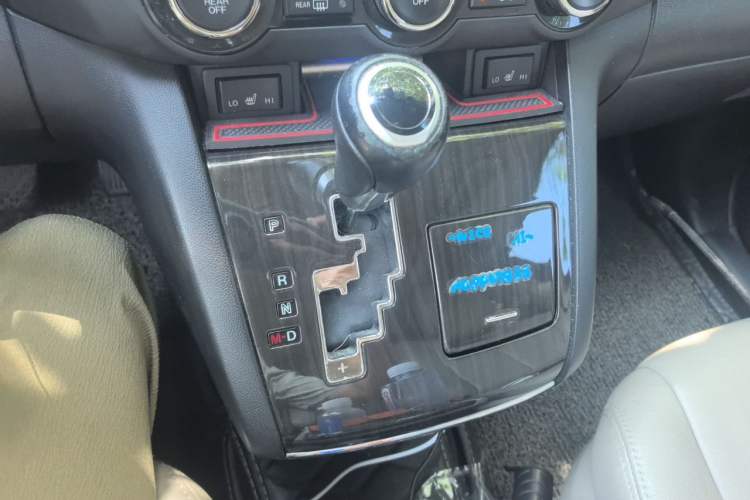 Used Mazda 8 2015 2.5L Flagship Edition Gear Lever