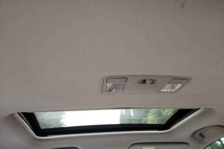 Used Mazda 8 2015 2.5L Flagship Edition Headliner