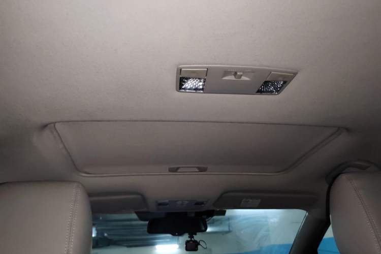 Used Mazda 8 2015 2.5L Flagship Edition Headliner