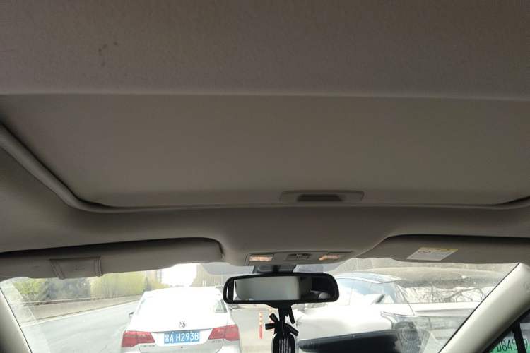 Used Mazda 8 2015 2.5L Ultimate Edition Headliner