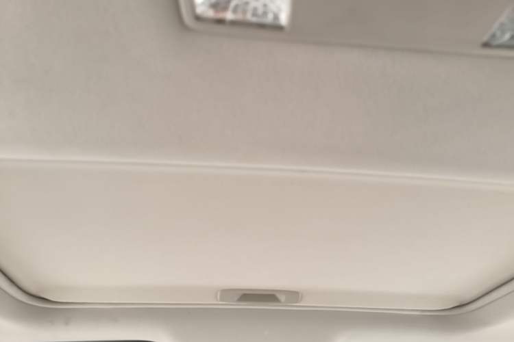 Used Mazda 8 2015 2.5L Ultimate Edition Headliner