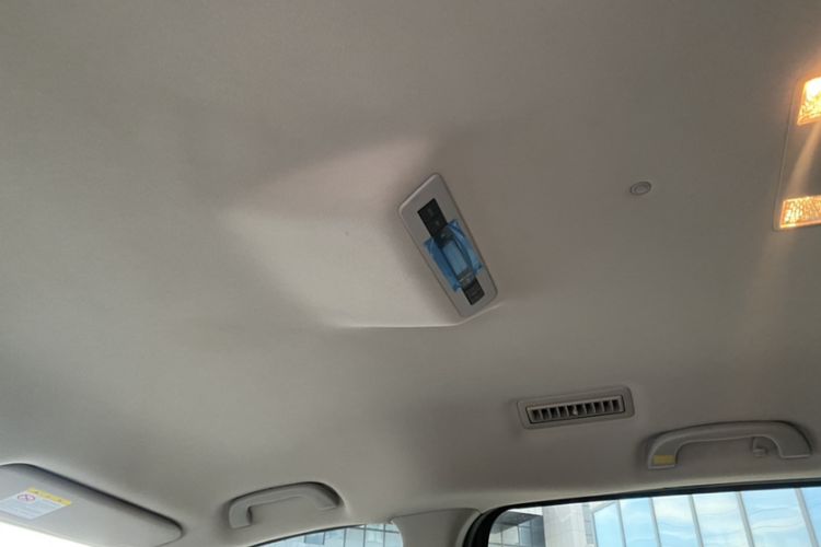 Used Mazda 8 2015 2.5L Elite Edition Headliner