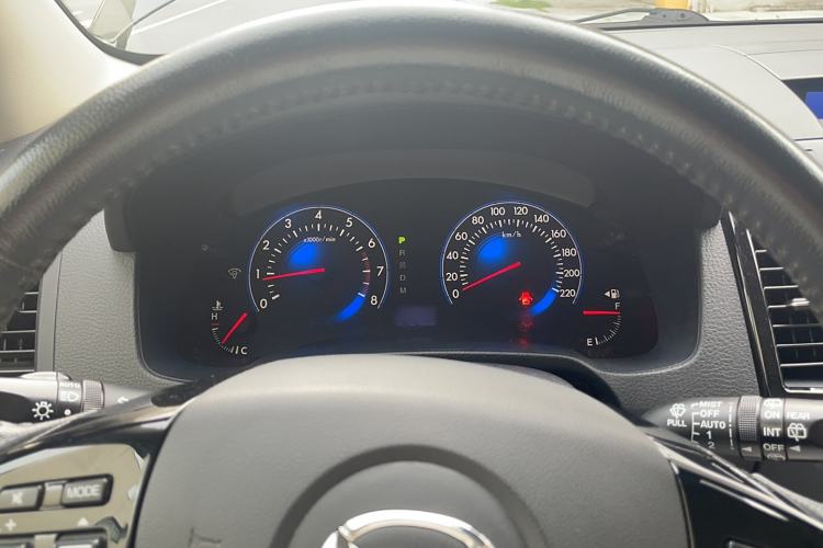 Used Mazda 8 2015 2.5L Flagship Edition Instrument Cluster