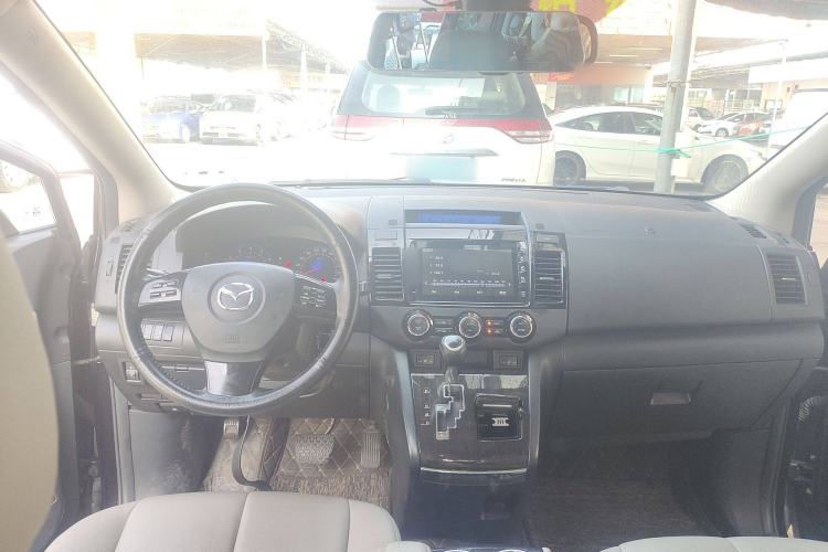 Used Mazda 8 2015 2.5L Flagship Edition Interior 2