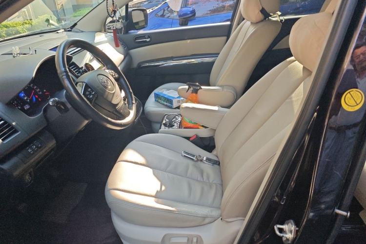 Used Mazda 8 2015 2.5L Ultimate Edition Left Front Seat