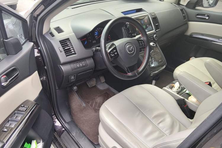 Used Mazda 8 2015 2.5L Ultimate Edition Left Front Seat