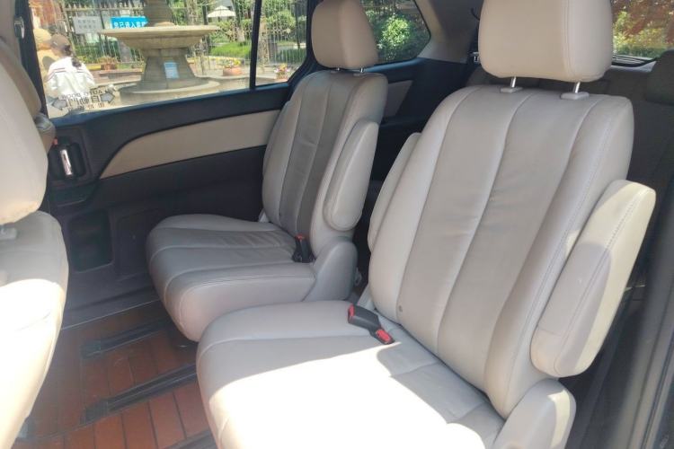 Used Mazda 8 2015 2.5L Ultimate Edition Left Rear Seat