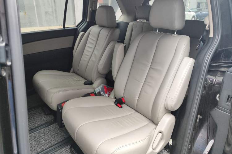 Used Mazda 8 2015 2.5L Flagship Edition Left Rear Seat