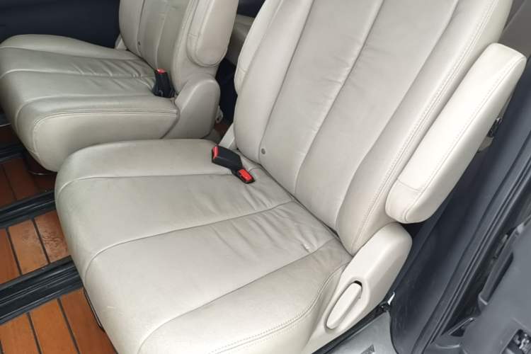 Used Mazda 8 2015 2.5L Ultimate Edition Left Rear Seat