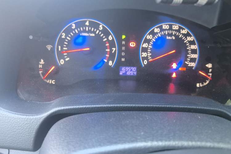 Used Mazda 8 2015 2.5L Flagship Edition Odometer Close Up