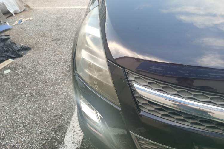 Used Mazda 8 2015 2.5L Ultimate Edition Right Front Headlight