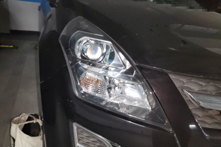 Used Mazda 8 2015 2.5L Flagship Edition Right Front Headlight