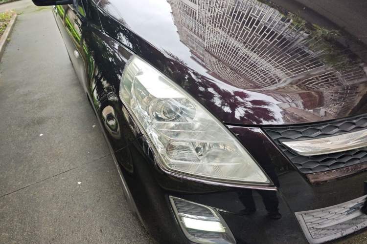 Used Mazda 8 2015 2.5L Elite Edition Right Front Headlight