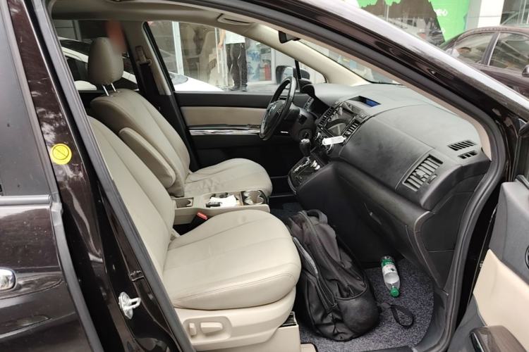 Used Mazda 8 2015 2.5L Flagship Edition Right Front Seat