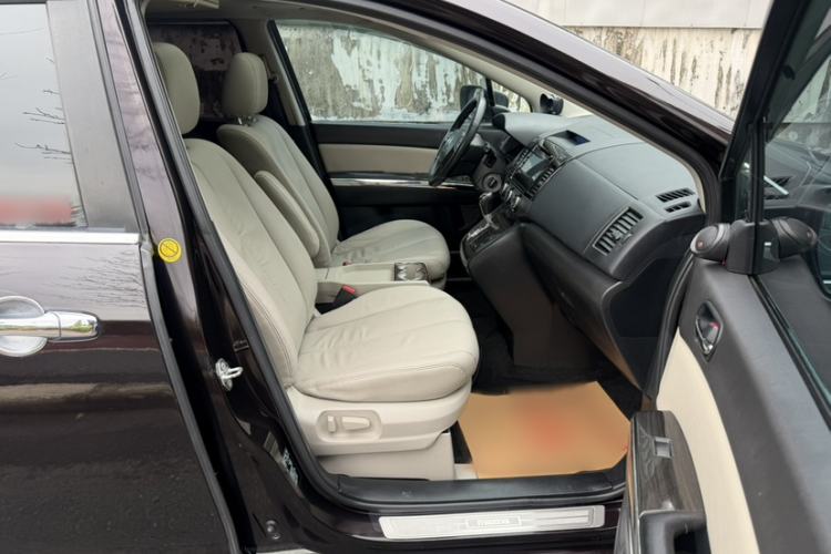 Used Mazda 8 2015 2.5L Flagship Edition Right Front Seat