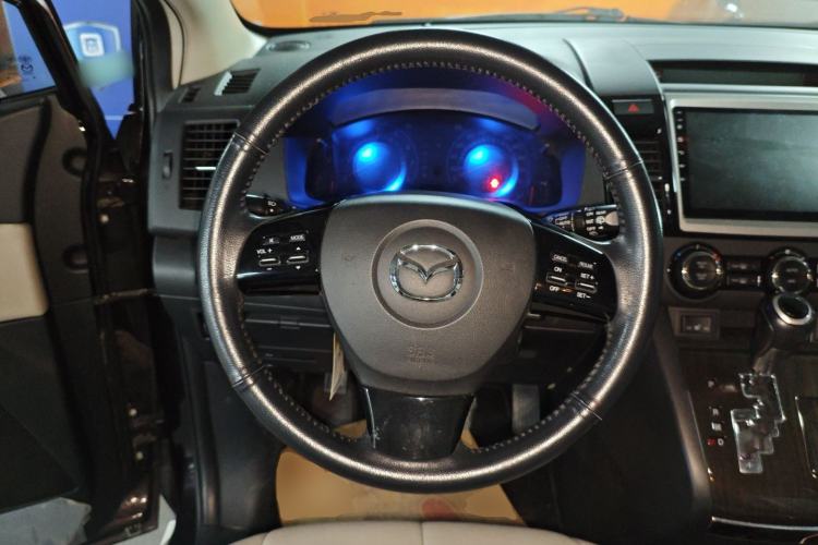 Used Mazda 8 2015 2.5L Ultimate Edition Steering Wheel
