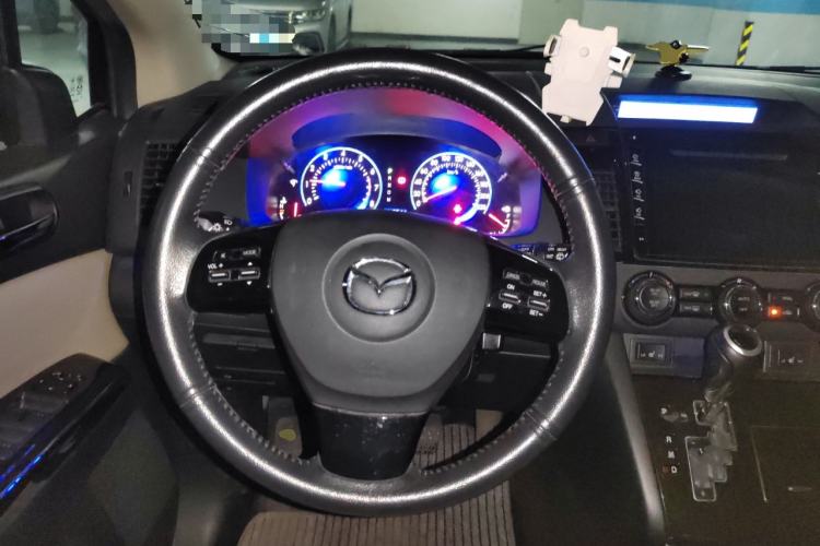 Used Mazda 8 2015 2.5L Flagship Edition Steering Wheel