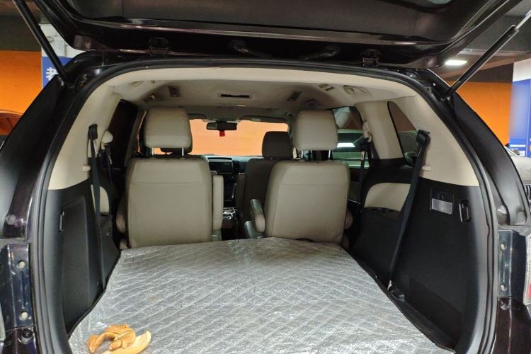 Used Mazda 8 2015 2.5L Ultimate Edition Trunk
