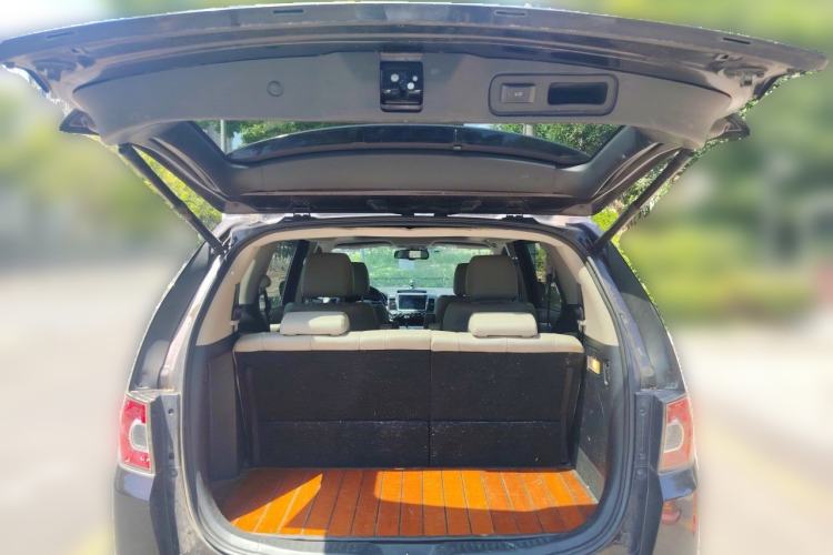 Used Mazda 8 2015 2.5L Ultimate Edition Trunk