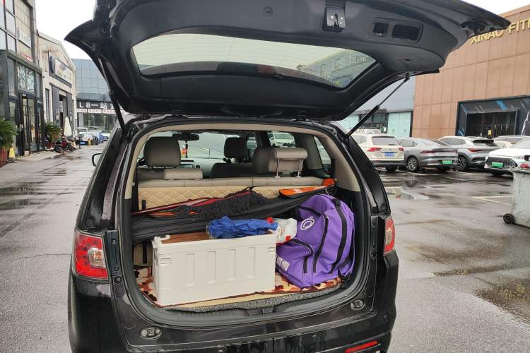 Used Mazda 8 2015 2.5L Flagship Edition Trunk