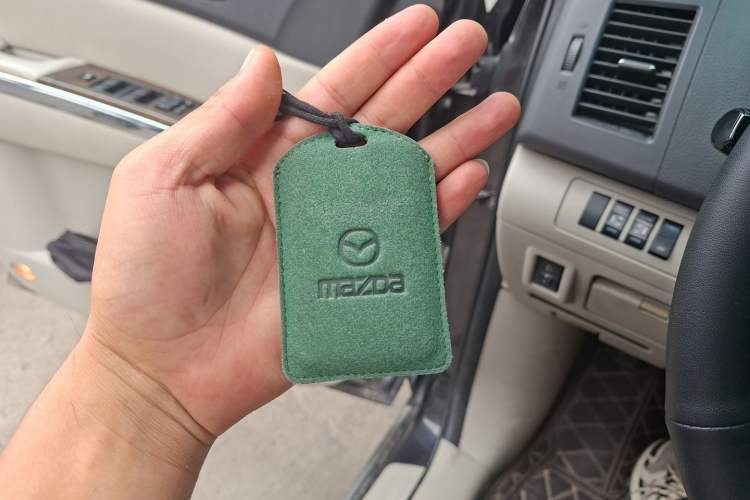 Used Mazda 8 2015 2.5L Flagship Edition Vehicle Key